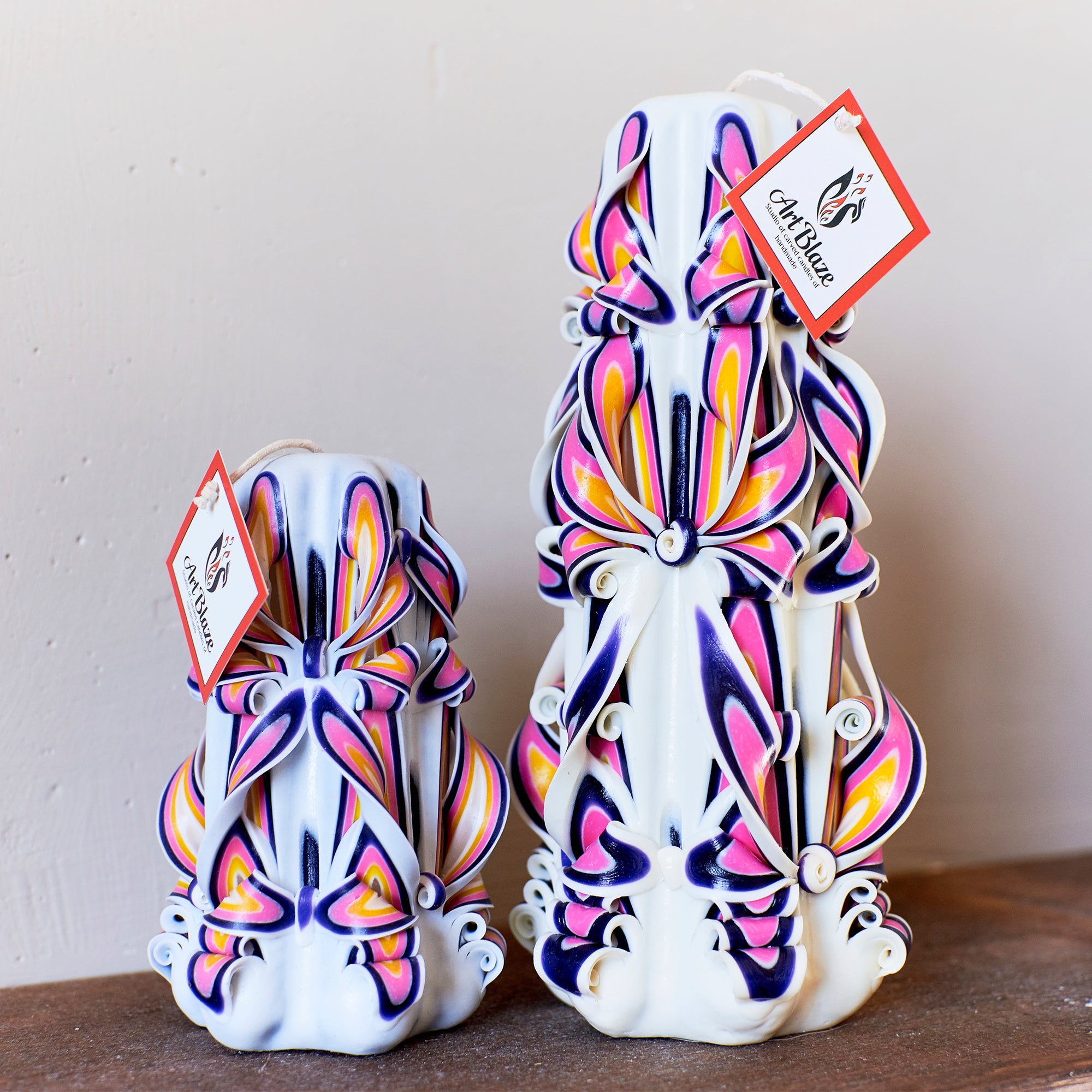 Set of carved candles "Royal Pearl"