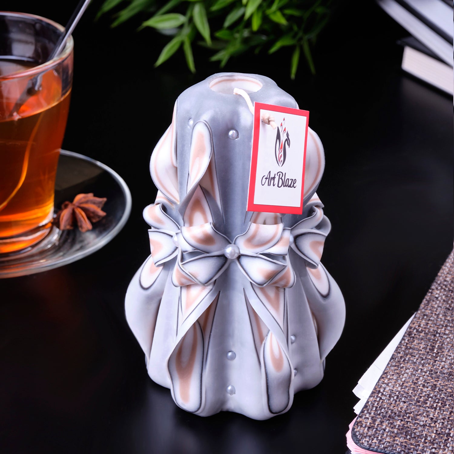 Carved candle "Delicate Lace" small